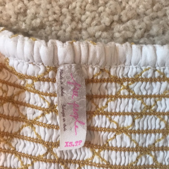 Few people summer dress - Picture 3 of 4